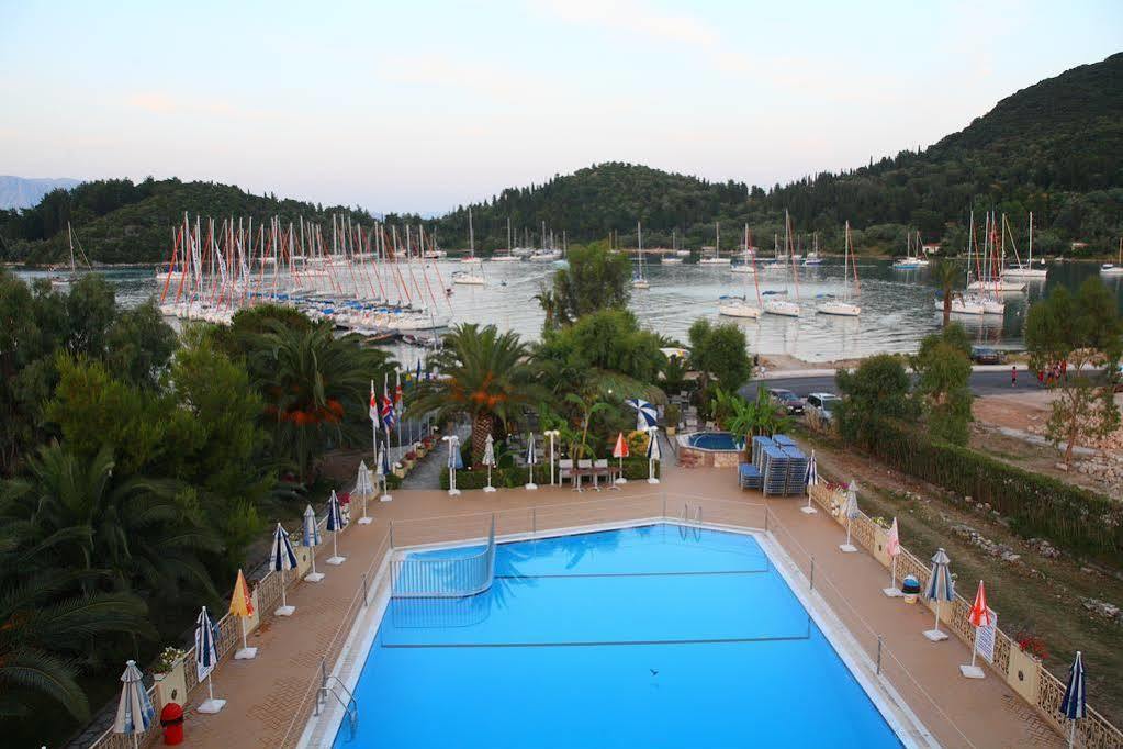 Athos Hotel Нидри Экстерьер фото