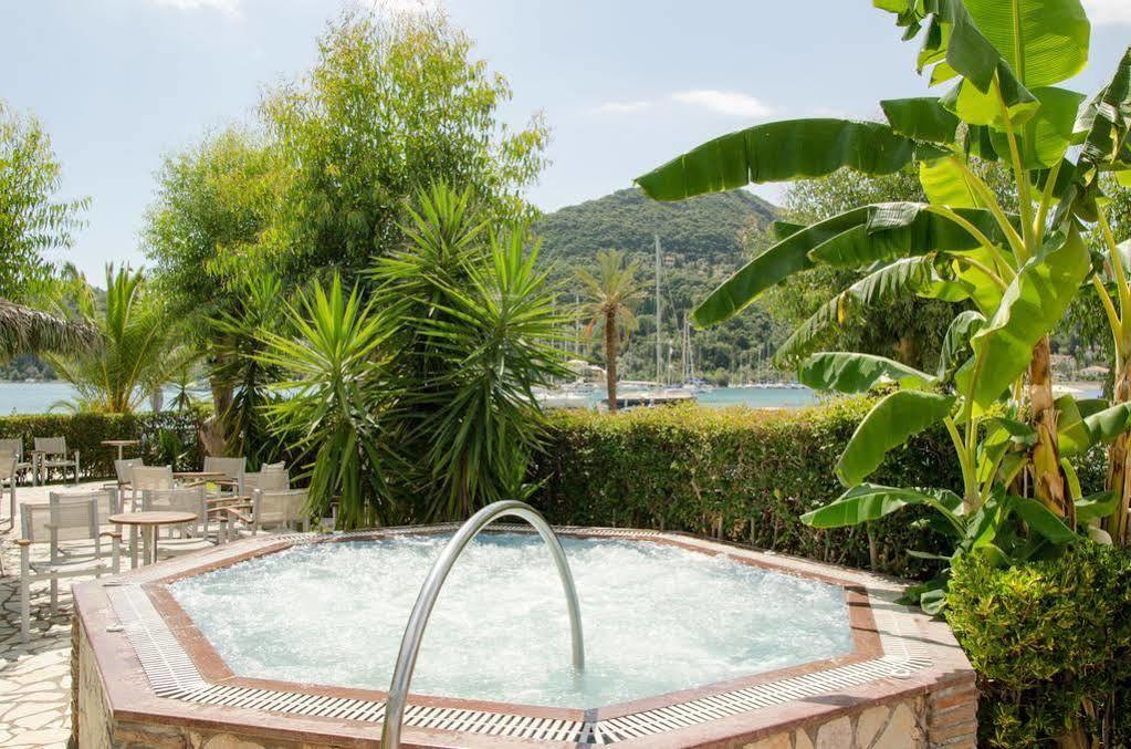 Athos Hotel Нидри Экстерьер фото