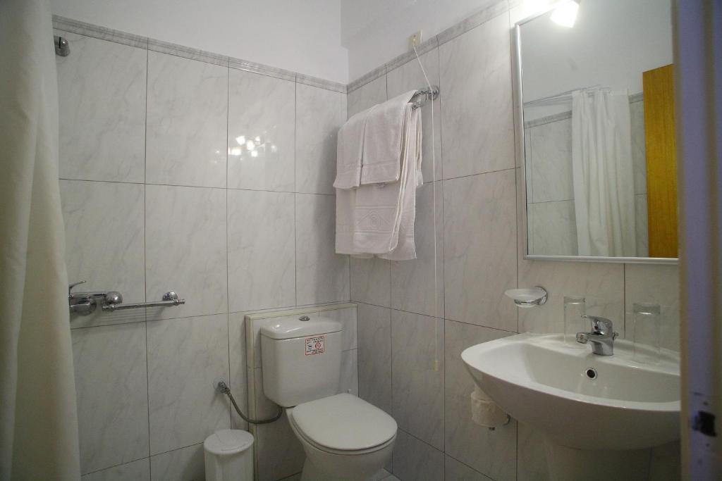 Athos Hotel Нидри Экстерьер фото